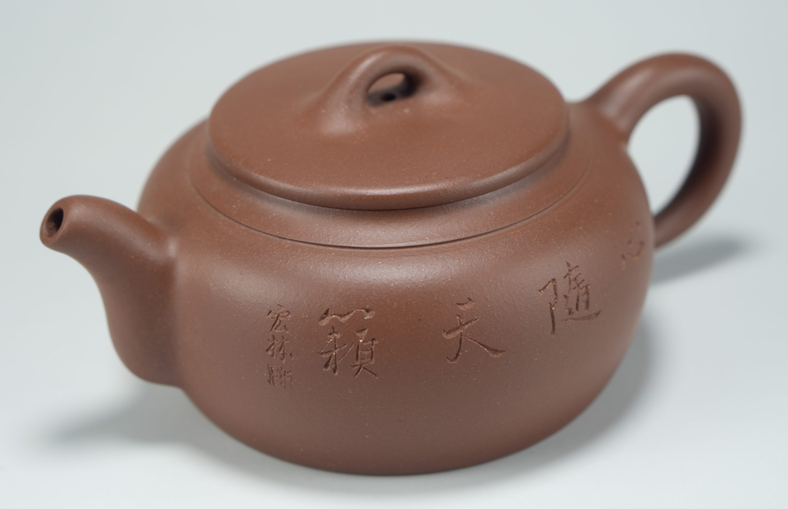 賈益芳_徳韻_清水泥_PHOTO